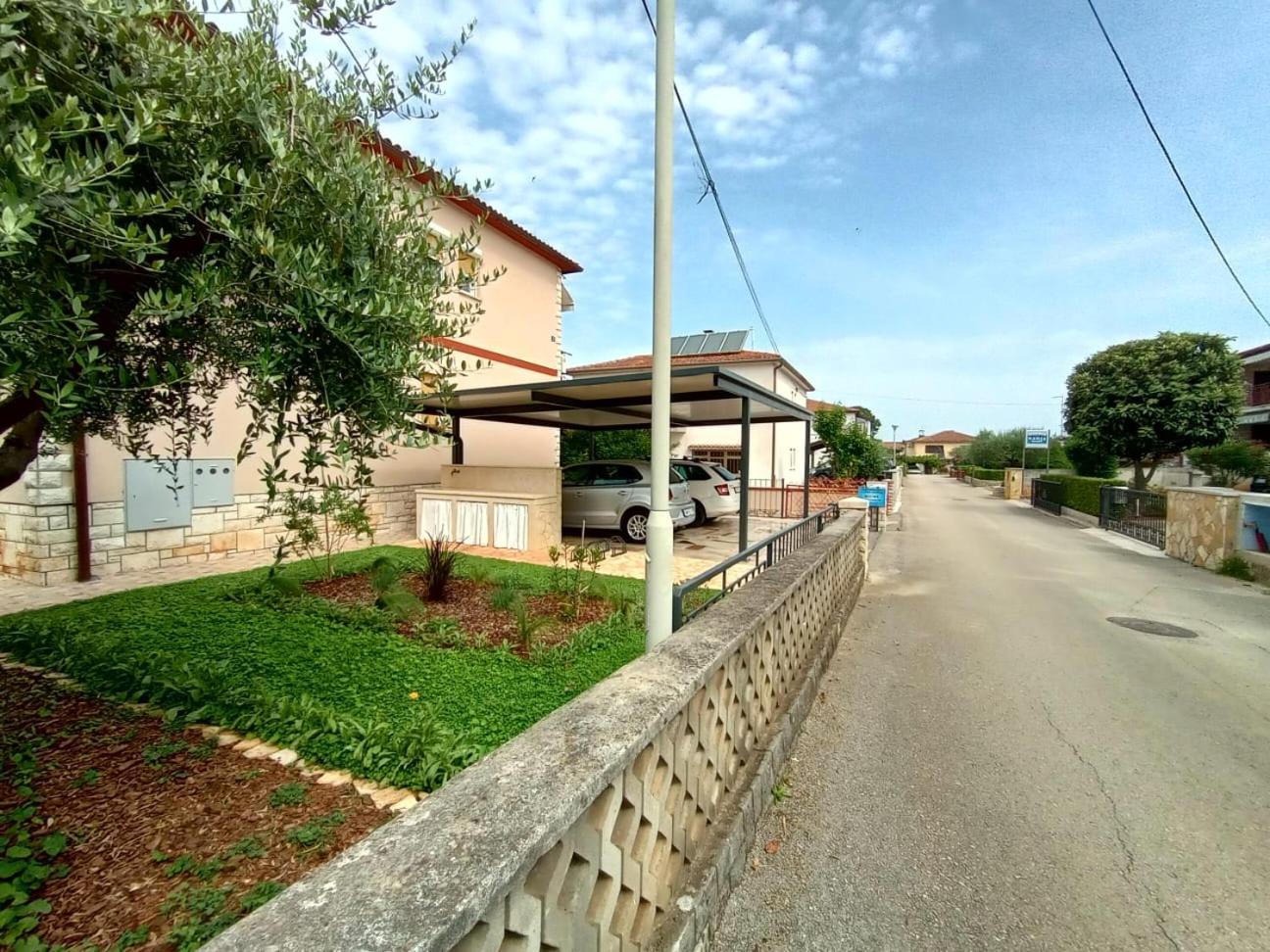 Rooms Izidoro Gasparini Umag Exterior foto